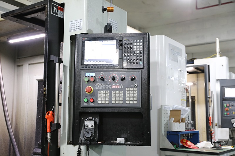 2-Axis Linear Guideway Vertical Machining Center TZ-1580L CNC System