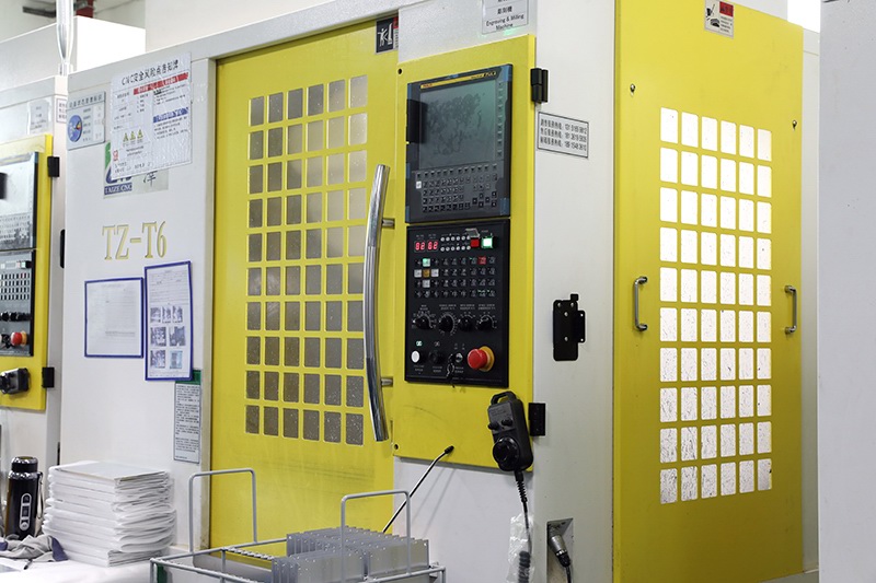 Drilling and Tapping Machining Center TZ-T6