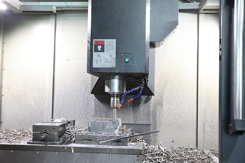 CNC two-axis linear rail vertical machining center TZ-855L