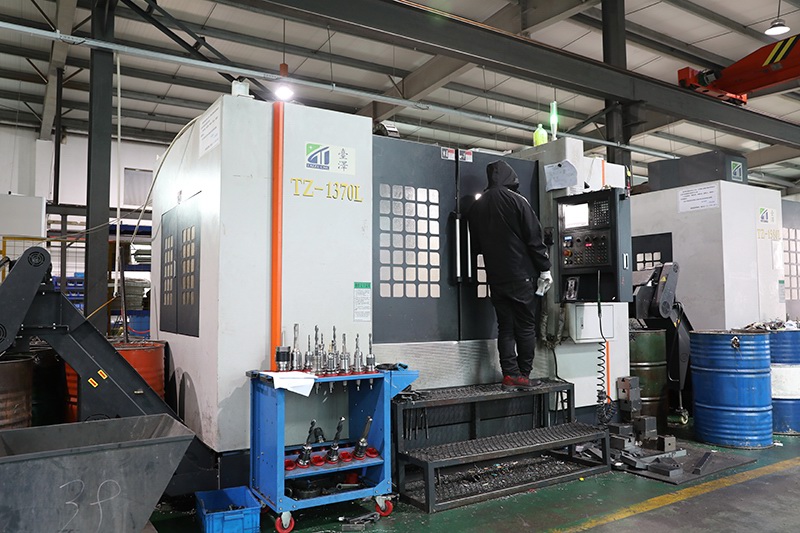 CNC two-axis linear rail vertical machining center TZ-1370L