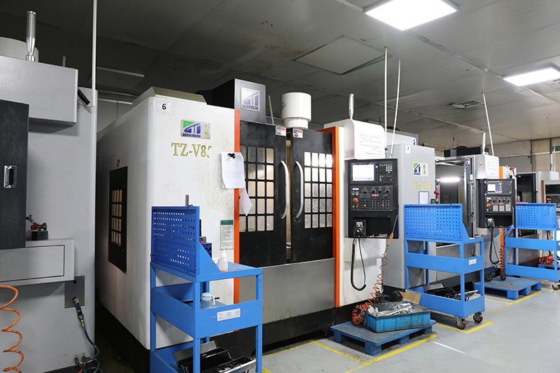 CNC three-axis vertical machining center TZ-V855